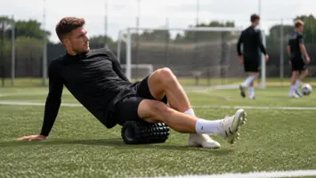 Foam roller test 2026 – de bedste valg til fodboldben | 2Division.dk
